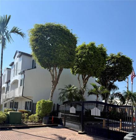 Coral Pointe Townhomes, 8660 NW 5th Ter #15-108, Fountainebleau, Florida 33126, image 3