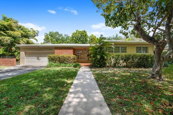 Riviera, 6315 Castaneda St, Coral Gables, Florida 33146, image 2