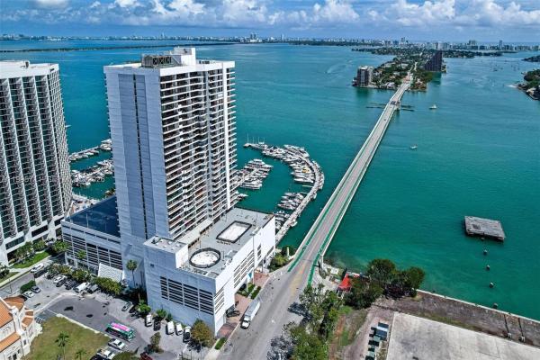 Venetia, 555 NE 15th St #15-B, Miami, Florida 33132, image 2