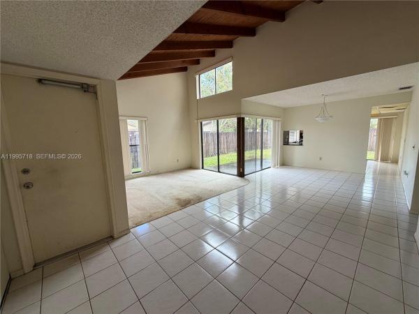 10828 SW 132nd Circle Ct, Unincorporated Dade County, Florida 33186, image 3