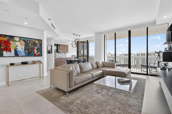 1000 Island Boulevard, 1000 W Island Blvd #3107, Aventura, Florida 33160, image 3