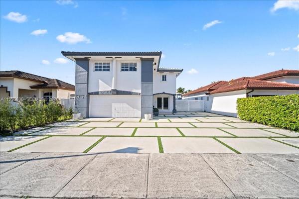 15341 SW 36th St, Unincorporated Dade County, Florida 33185, image 1