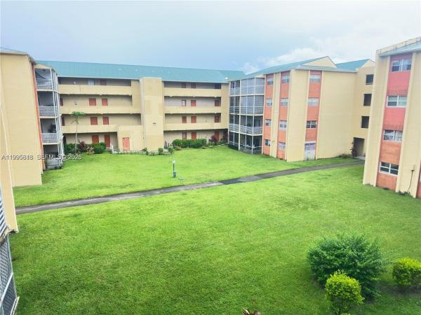 Royal Point, 3700 NW 21st St #401, Lauderdale Lakes, Florida 33311, image 1