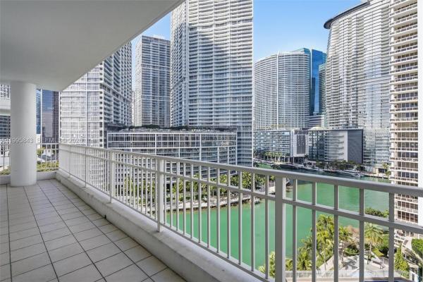 Courts Brickell Key, 801 Brickell Key Blvd #1204, Miami, Florida 33131, image 1