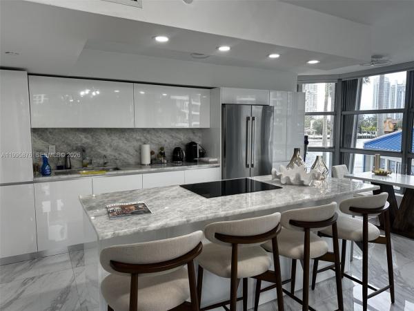 Mystic Pointe Tower 100, 19195 Mystic Pointe Dr #201, Aventura, Florida 33180, image 1