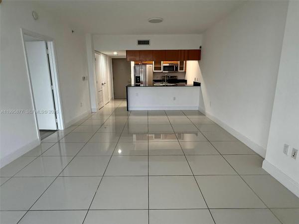 Opera Tower, 1750 N Bayshore Dr #5510, Miami, Florida 33132, image 1