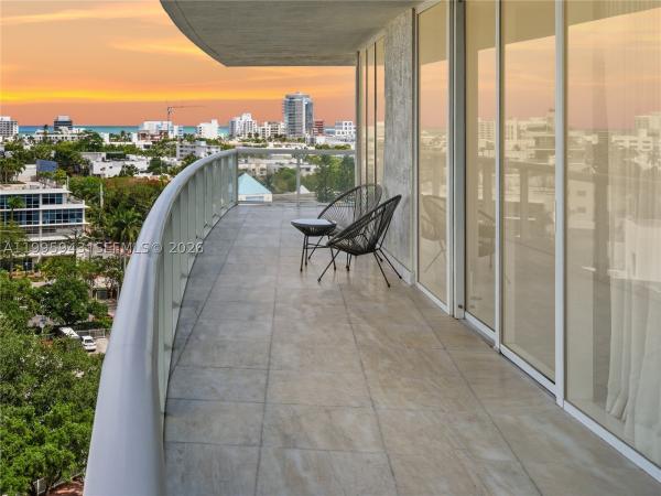 Icon South Beach, 450 Alton Rd #910, Miami Beach, Florida 33139, image 1