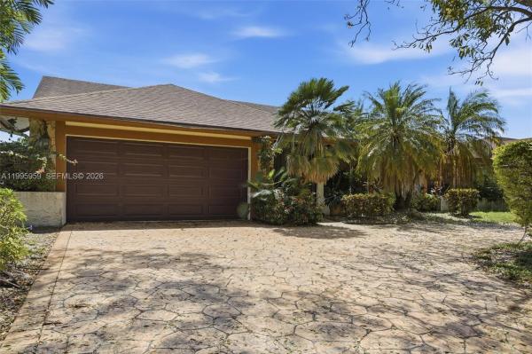 Davie Lake Estates, 8230 SW 55th Ct, Davie, Florida 33328, image 1