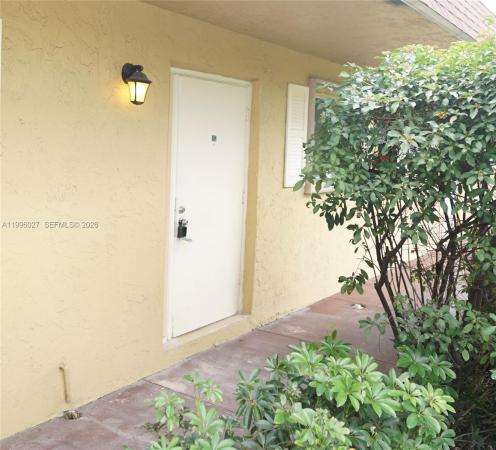 La Placida 2, 10722 La Placida Dr #9-B2, Coral Springs, Florida 33065, image 2
