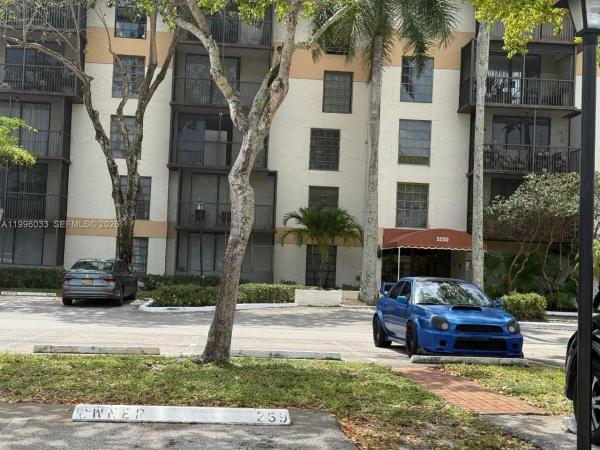 5550 NW 44th St 5550th Nw 44th St #418B, Lauderhill, Florida 33319, image 1