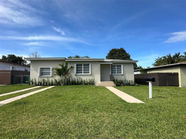 275 NE 115th St, Unincorporated Dade County, Florida 33161, image 1