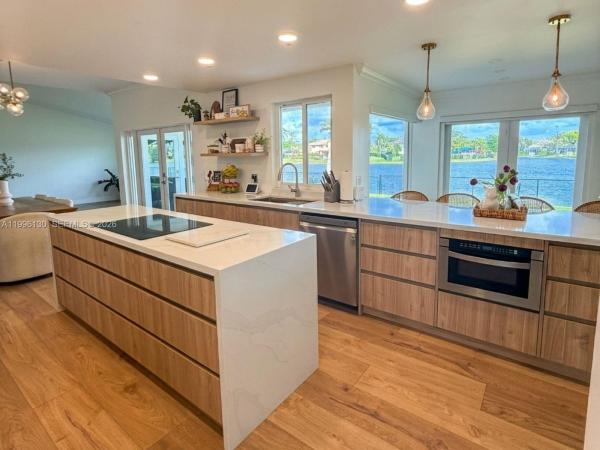 Pasadena Estates, Pembroke Pines, Florida 33029, image 1