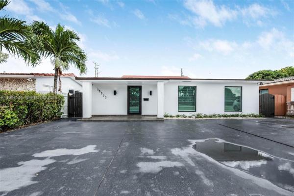 Coravo, 10370 SW 24th St #B, University Park, Florida 33165, image 2