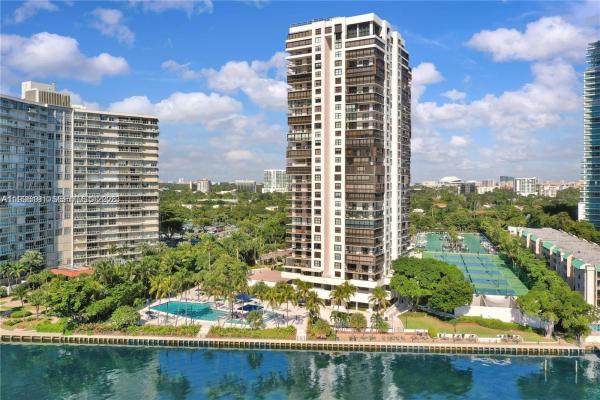 Brickell Bay Club,  #2504, Miami, Florida 33129, image 1