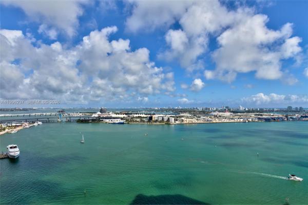 One Tequesta Point, 888 Brickell Key Dr #PH2802, Miami, Florida 33131, image 1