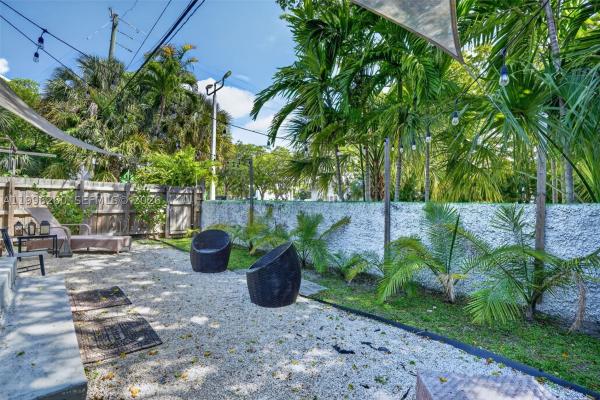 Haynsworth Village, 7811 NE 10th Ct, Miami, Florida 33138, image 2