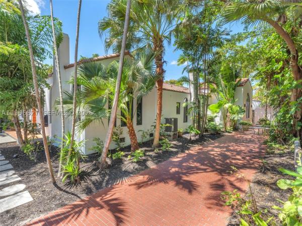 Hollywood Lakes, 1321 Tyler St, Hollywood, Florida 33019, image 1