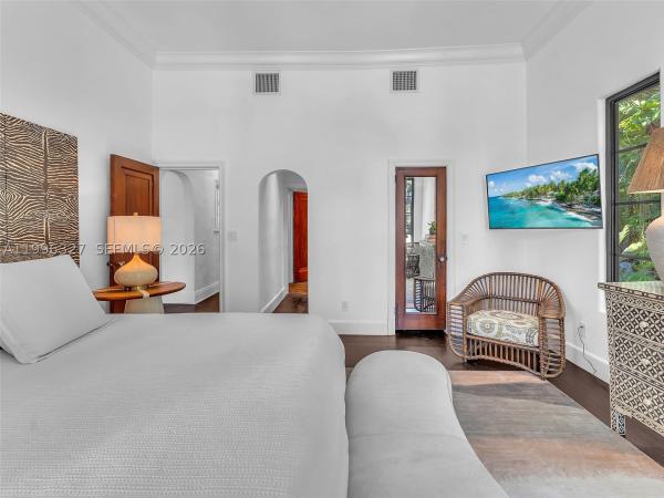 Hollywood Lakes, 1321 Tyler St, Hollywood, Florida 33019, image 1