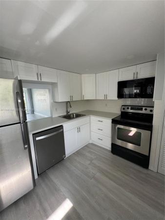 Forum, 1398 NE 191st St #C305, Ojus, Florida 33179, image 2