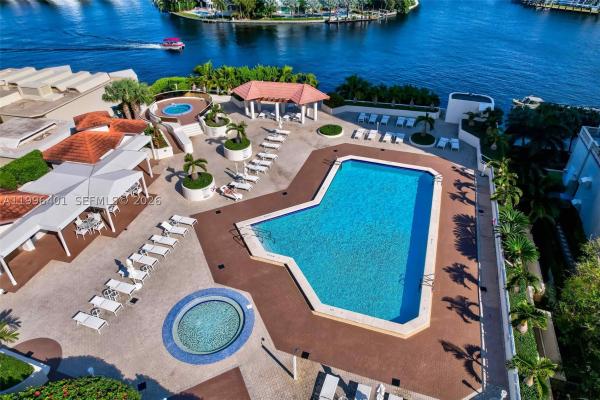 The Landmark, 20185 E Country Club Dr #204, Aventura, Florida 33180, image 1
