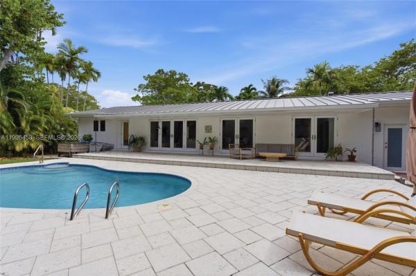 Sans Souci, 115 S Prospect Dr, Coral Gables, Florida 33133, image 3