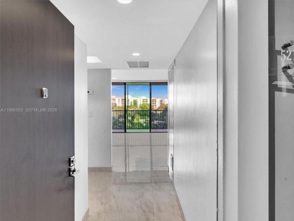 Coronado Tower 2, Aventura, Florida 33180, image 2