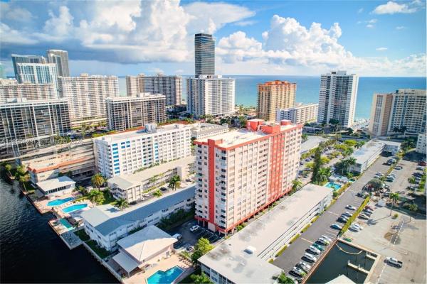 The Clifton, 3161 S Ocean Dr #809, Hallandale Beach, Florida 33009, image 2