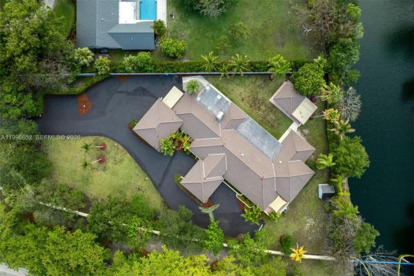 7201 SW 174th St, Palmetto Bay, Florida 33157, image 2