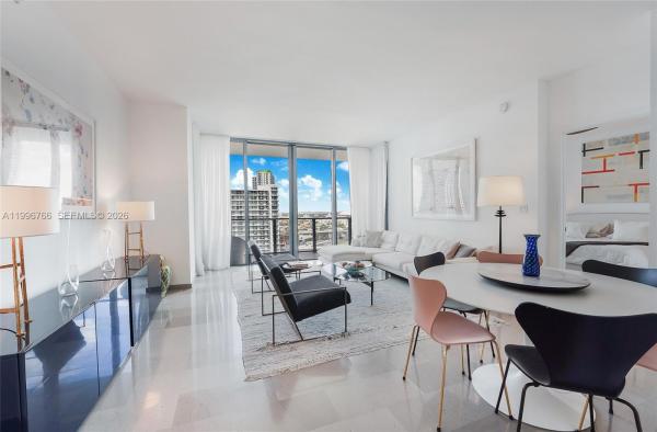 Reach Brickell City Centre, 68 SE 6th St #2104, Miami, Florida 33131, image 2