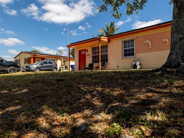 Boulevard Heights, 1331 N 69th Ave, Hollywood, Florida 33024, image 3