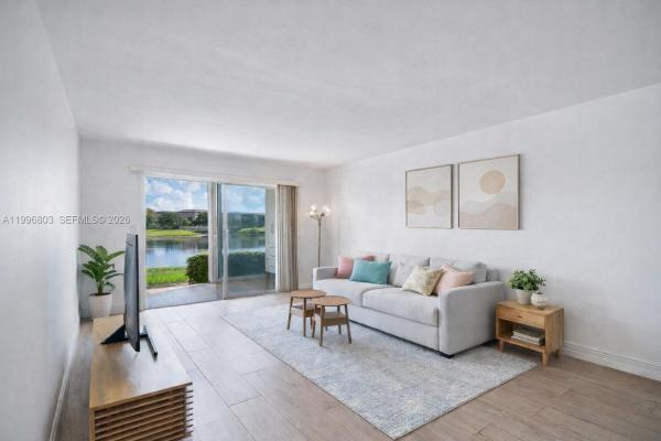 Victoria Village, 2904 Victoria Pl #A1, Coconut Creek, Florida 33066, image 2