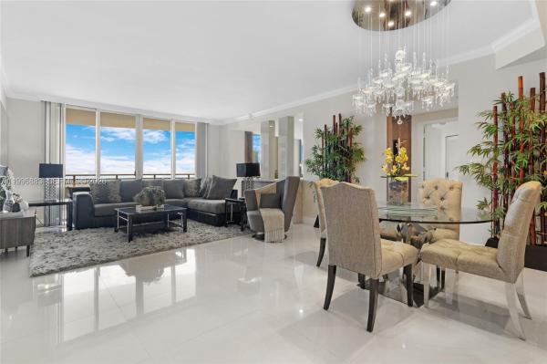 Three Tequesta Point, 848 Brickell Key Dr #3905, Miami, Florida 33131, image 1