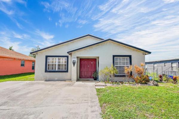 Inlet City, 1303 W 6th St, Riviera Beach, Florida 33404, image 1