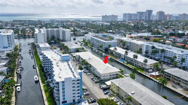 Windsor, 3050 NE 48th St #210, Fort Lauderdale, Florida 33308, image 1