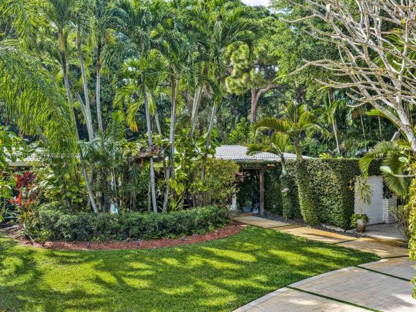 Griffing Biscayne Park Estates, 11932 NE 8th Ave, Biscayne Park, Florida 33161, image 3