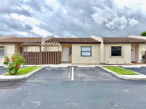 Rainbow Lakes Villas, 9254 NW 18th St, Pembroke Pines, Florida 33024, image 1