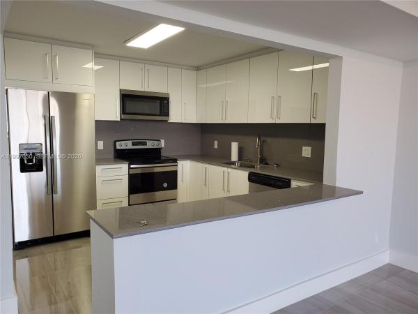 Sailboat Cay, 13499 Biscayne Blvd #1105, North Miami, Florida 33181, image 1