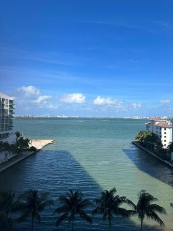 Icon Bay, 460 NE 28th St #705, Miami, Florida 33137, image 1