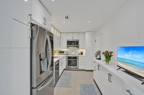 Gables Waterway Towers, 90 Edgewater Dr #625, Coral Gables, Florida 33133, image 1