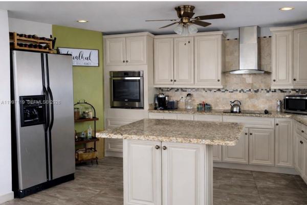 Buckley Towers East, 1351 NE Miami Gardens Dr #926E, Unincorporated Dade County, Florida 33179, image 1