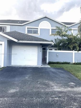 9724 SW 142nd Pl, Unincorporated Dade County, Florida 33186, image 1