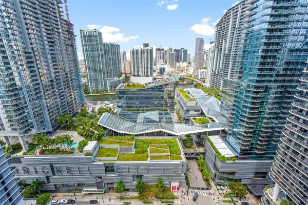 Brickell Heights East, 45 SW 9th St #2910, Miami, Florida 33130, image 1
