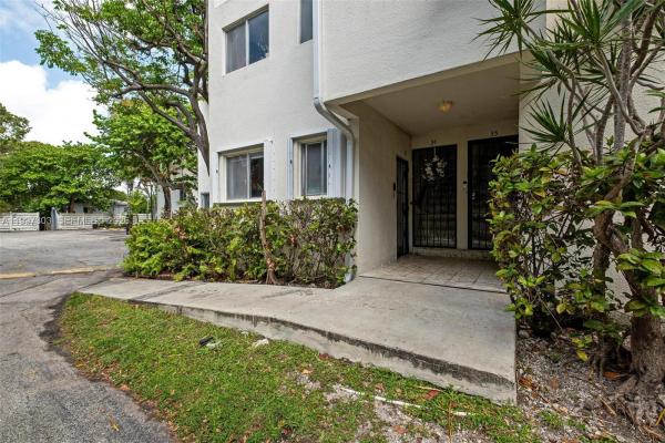 1916 SW 17th Ave #34, Miami, Florida 33145, image 3