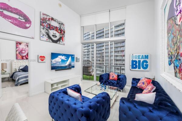 Icon Brickell Tower 1, 475 Brickell Ave #2811, Miami, Florida 33131, image 2