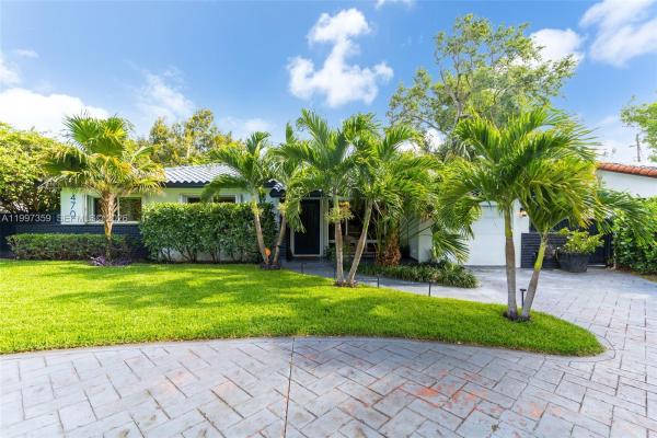 Glendale Manor, 470 NW 88th Ter, El Portal, Florida 33150, image 3