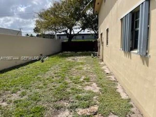 Brentwood, 4167 SW 66th Way #138, Davie, Florida 33314, image 2
