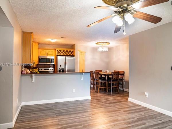 Lago Grande, 6545 W 27th Ct #24-47, Hialeah, Florida 33016, image 1