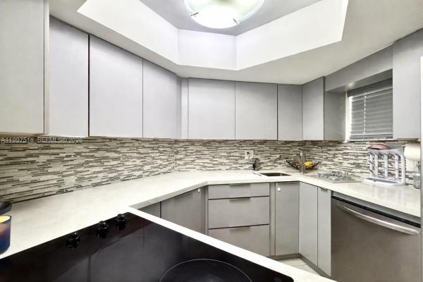 Las Vistas At Doral, 8323 Lake Dr #402, Doral, Florida 33166, image 1
