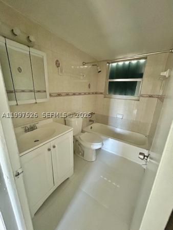 Los Suenos, 1725 W 60th St #F-316, Hialeah, Florida 33012, image 1