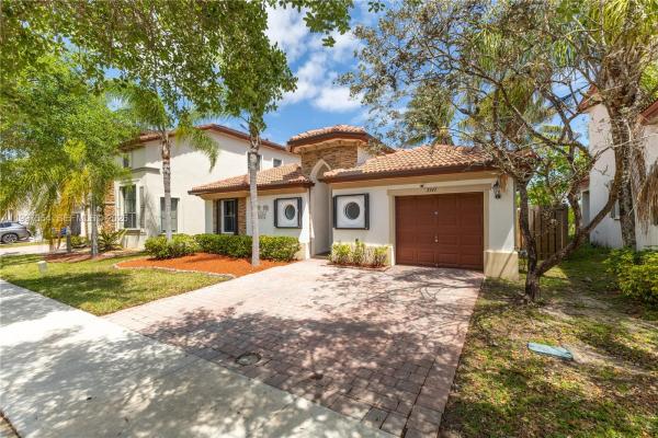 Mallorca At The Vineyards, 3747 SE 5th Ct, Homestead, Florida 33033, image 3